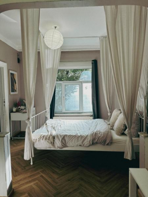 Ideal Studio for Exploring Brussels, Close to Brussels Midi Station and Main Attractions